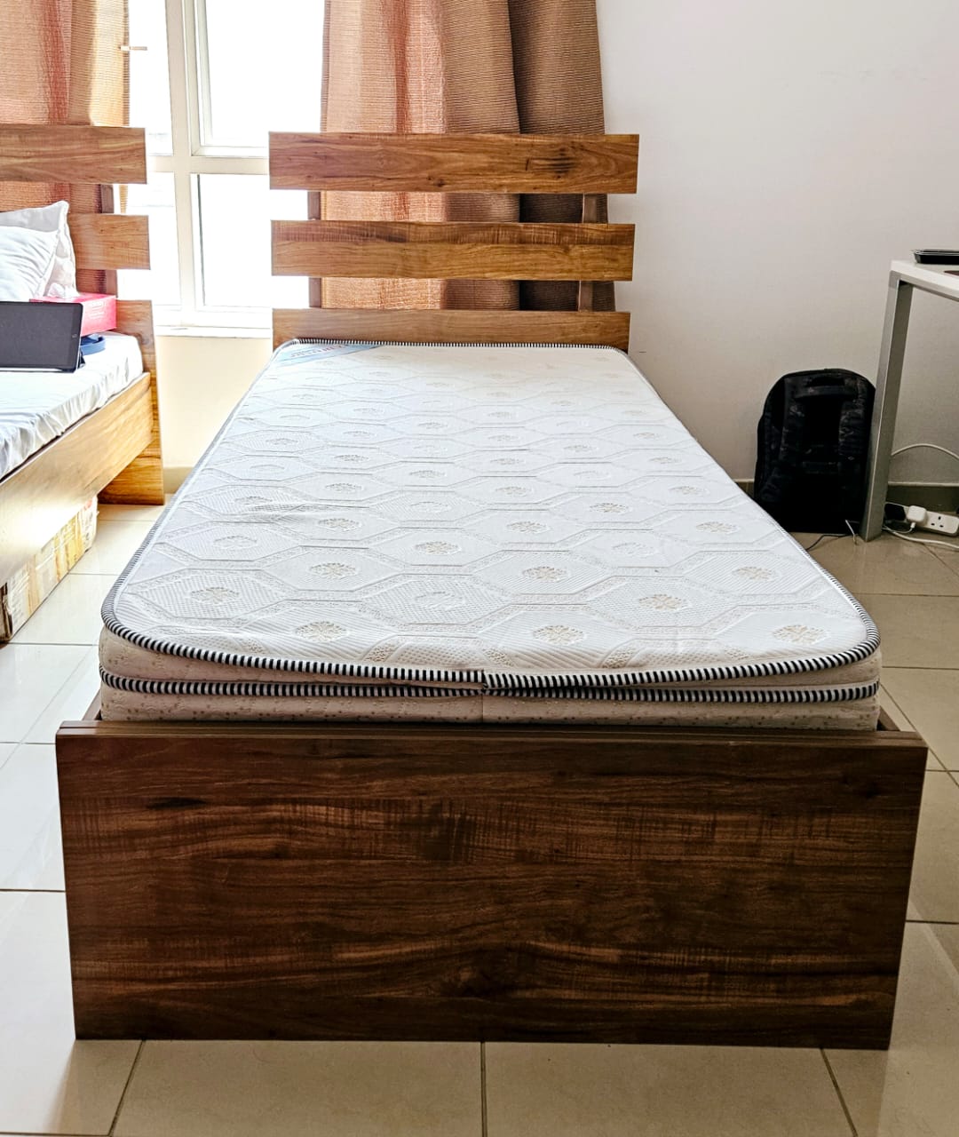 1 Single Bed with Mattress for sale AED 400 - Solid wood