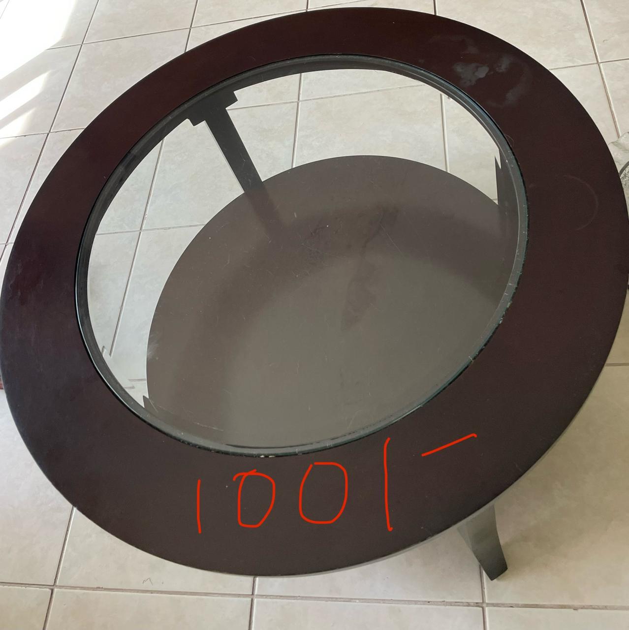 Glass round table 