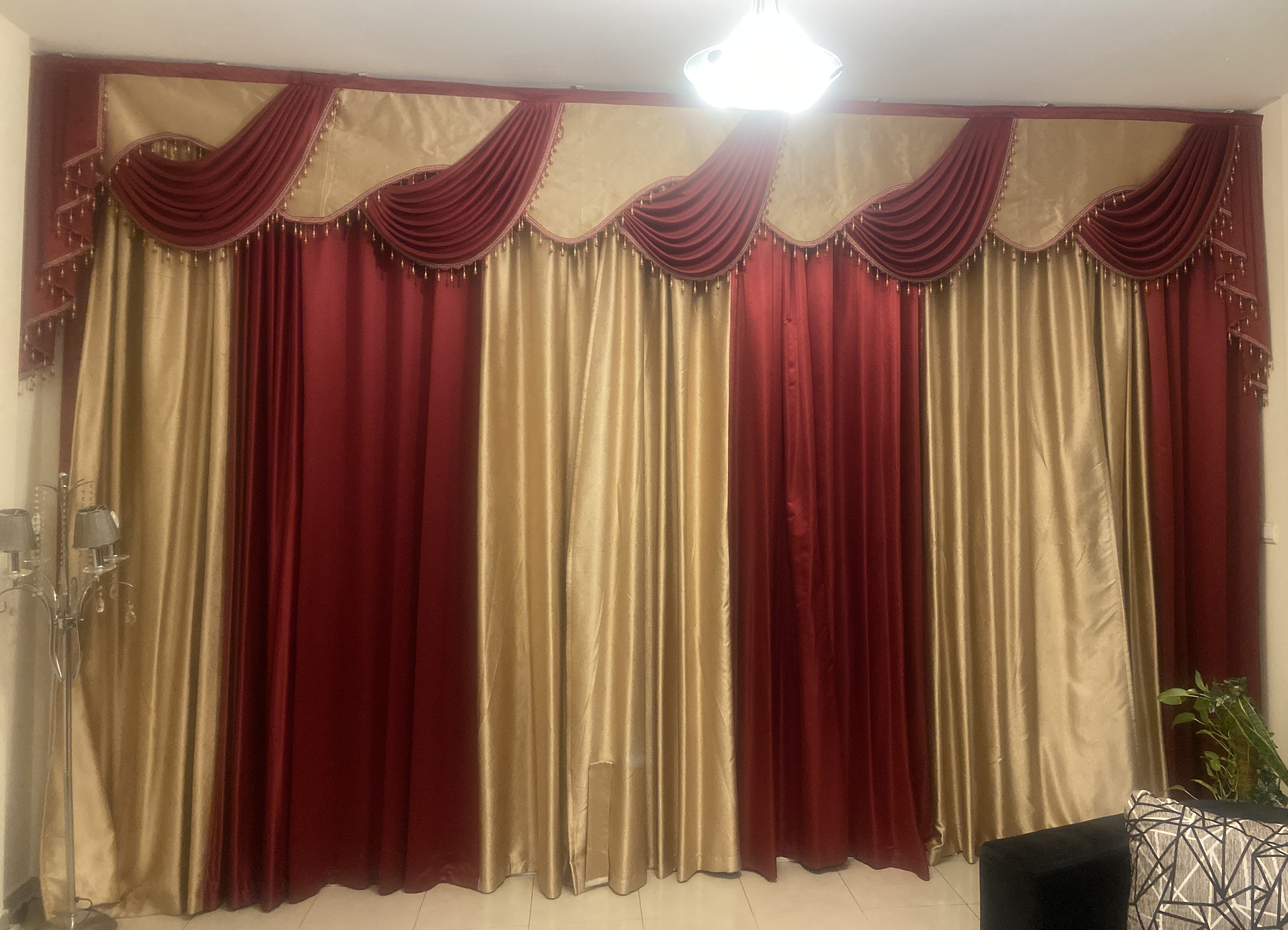 Blackout curtains and sheet